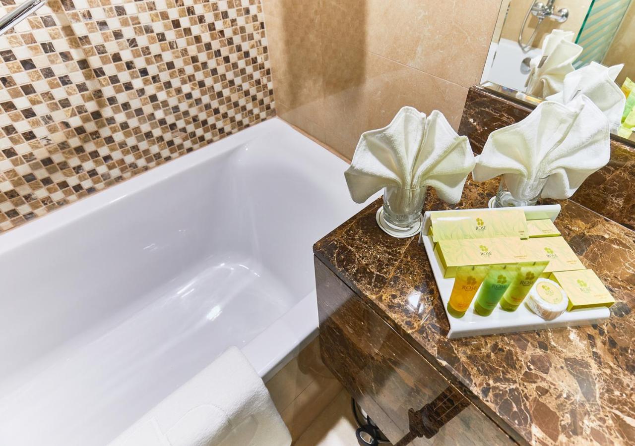 Rose Plaza Hotel Al Barsha 두바이 외부 사진